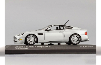 ASTON MARTIN Vanquish S (2004), silver