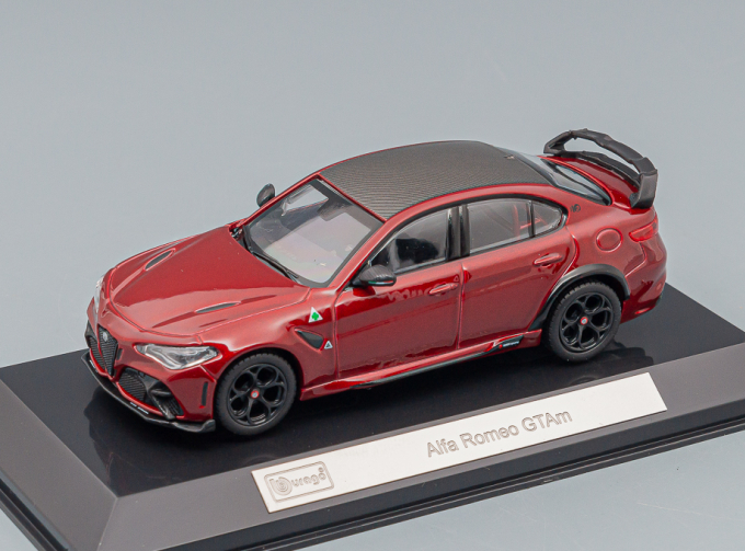 ALFA ROMEO Giulia Gtam (2020) - With Hard Showcase - Exclusive Carmodel, Rosso Gta - Red Met