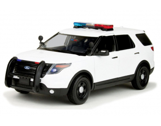 FORD Explorer Interceptor полиция с работающим звуком и светом (2015), белый