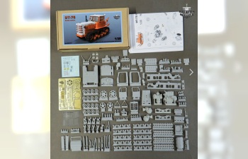 Сборная модель Трактор ДТ-75