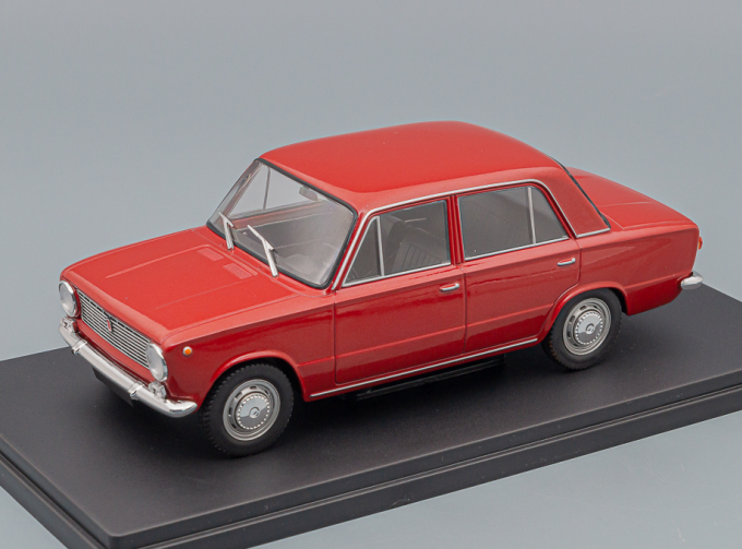 FIAT 124 Saloon (1966), dark red