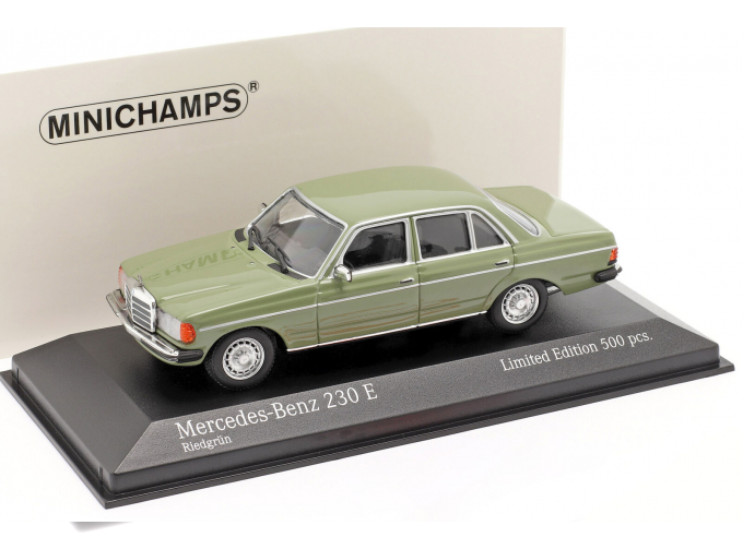 MERCEDES-BENZ 230E (W123) 1982 green