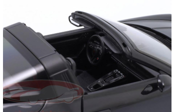 PORSCHE 911 (992.2) Targa 4 GTS Hybrid (2025), black
