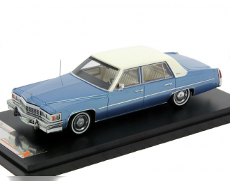 CADILLAC DeVille Sedan (1977), Blue