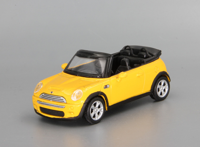 MINI Cooper Convertible, yellow