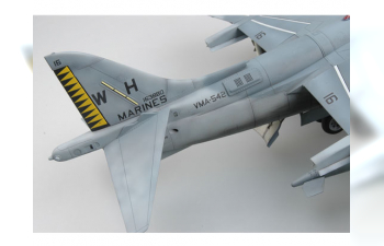 Сборная модель Самолет  AV-8B "Харриер" II