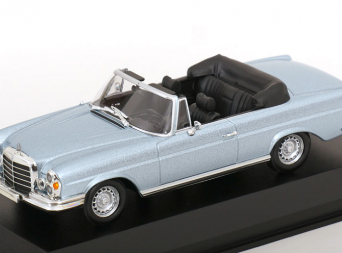 MERCEDES-BENZ S-class 280se 3.5 (w111) Cabriolet (1970), Light Blue Met