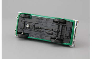 МОСКВИЧ 433 Фургон с багажником, зеленый