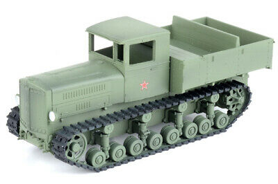 Тягач "Коминтерн" окрас защитный