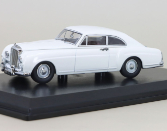 BENTLEY S1 Continental Fastback (1956), olympic white