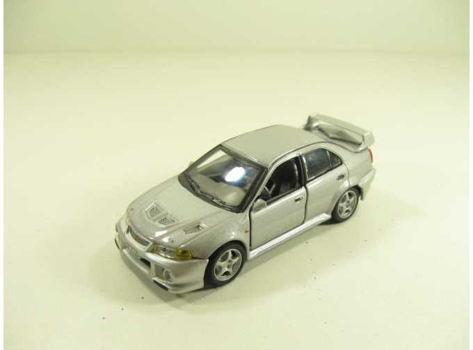 MITSUBISHI Lancer Evolution, 250ND 1:43, серебристый