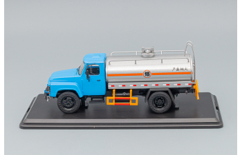 DONGFENG 140 series fuel tank truck, blue / silver