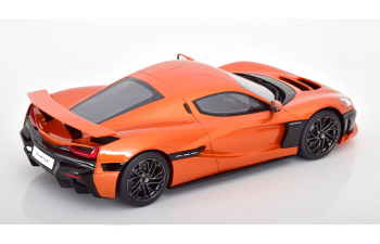 RIMAC Nevera (2021), orange-metallic