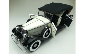 FORD Lincoln KB (1932), white/black
