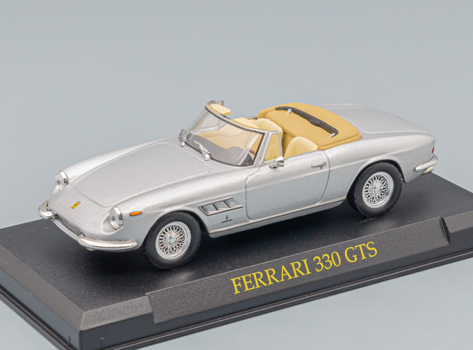 FERRARI 330 GTS, Ferrari Collection 40, silver