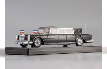 Mercedes-Benz 600 Pullman Landaulet - Josip Broz Tito