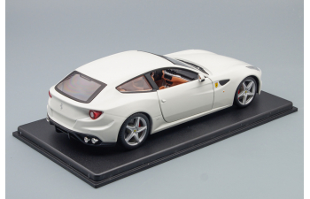 FERRARI Ff (ferrari Four) (2011) - Con Vetrina - With Showcase, White