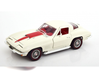 CHEVROLET Corvette 427 (1967), white red