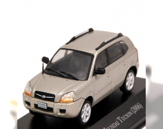 HYUNDAI Tucson (2006), gold