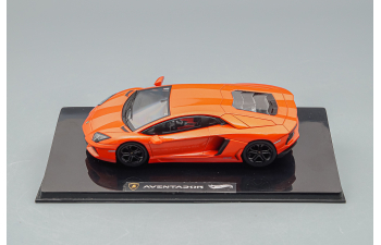 LAMBORGHINI Aventador, orange