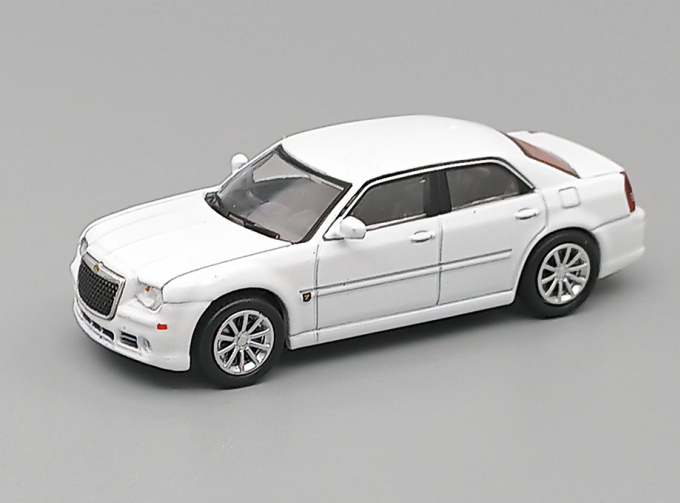 CHRYSLER 300C SRT8 LX (2008), white