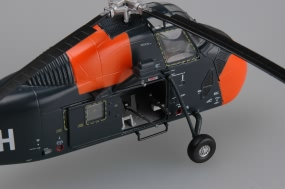 Сборная модель Вертолет UH-34D "CHOTAW"