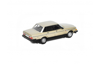 VOLVO 240 (1989), beige