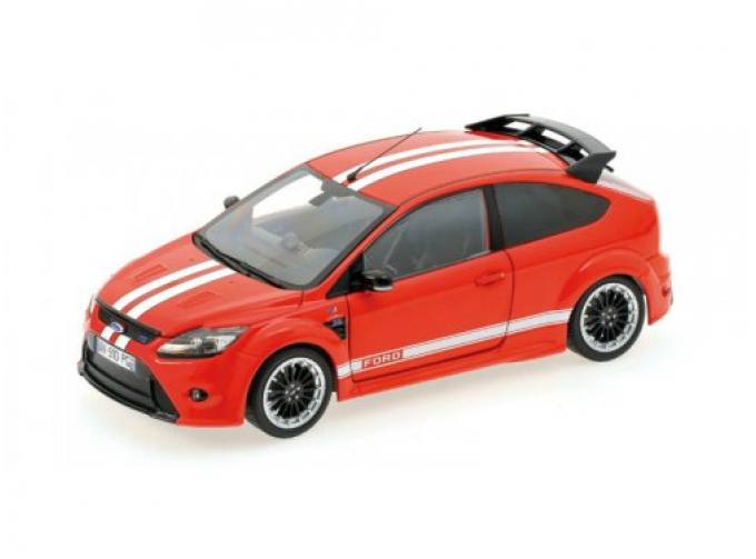 FORD FOCUS RS - 2010 - LE MANS CLASSIC EDITION 1967 FORD MK.IV TRIBUTE красный