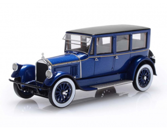 Pierce Arrow Model 32 7-Seat Limousine - 1920 (dark blue)