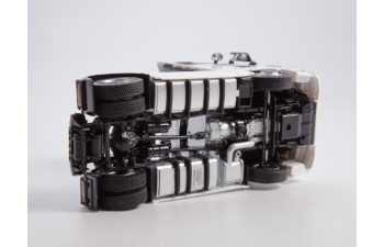 Камский грузовик 54901 седельный тягач, белый