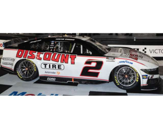 Ford Mustang #2 Austin Cindric * Discount Tire*, red/white/black 2025