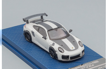 PORSCHE 911 GT2 RS, white