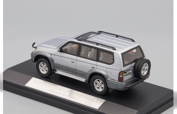 TOYOTA Land Cruiser Prado TZ 5-dr (1996), silver