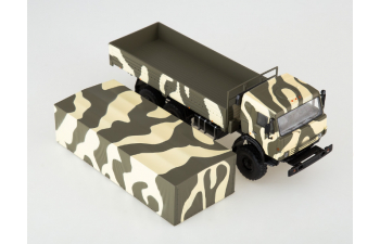 Камский грузовик 53501 Мустанг, камуфляж лесной