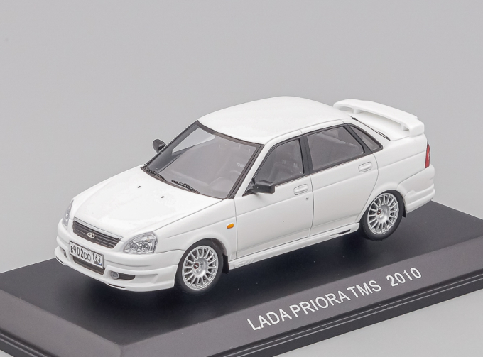 LADA Priora TMS (2010), white