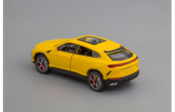 LAMBORGHINI Urus, жёлтый