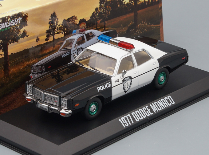 DODGE Monaco "Police Department City of Roseville" 1977 (Greenlight!)