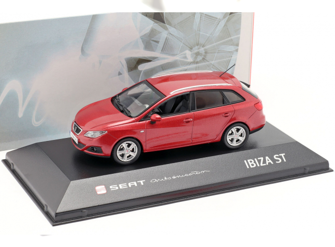 SEAT Ibiza ST Kombi (2013), red