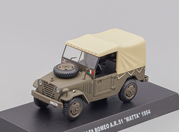 ALFA ROMEO Ar51 A.r. 51 Matta Carabinieri (1954), Military Grey Beige