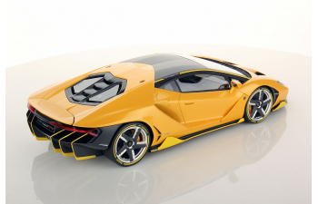 LAMBORGHINI Centenario, yellow