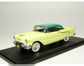 OLDSMOBILE Super 88 Holiday Coupe (1955), yellow/green