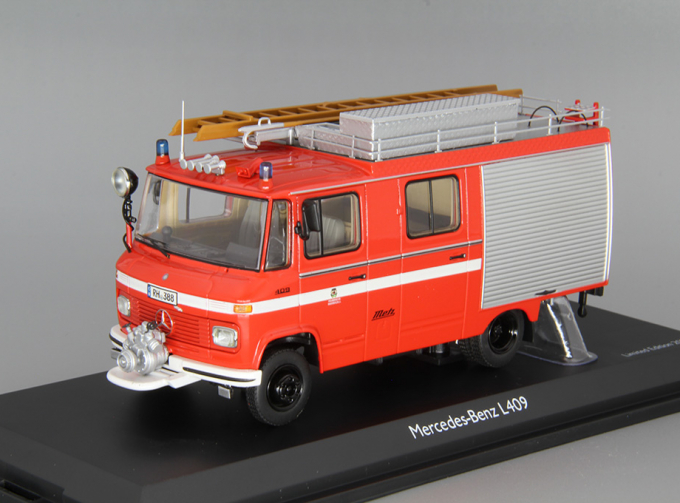 MERCEDES-BENZ L409 LF8 "FFW Wasserzell", red