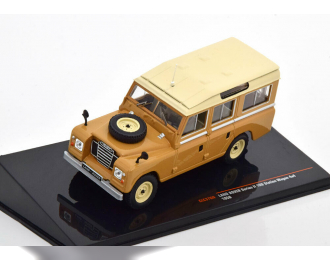 LAND ROVER Series II 109 Station Wagon 4x4 (1958), light brown / beige