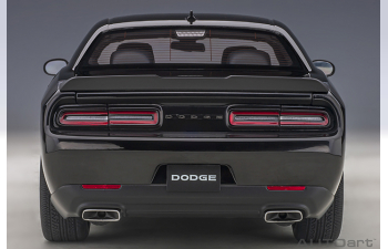 Dodge Challenger 392 Hemi Scat Pack Shaker - 2018 (pitch black)