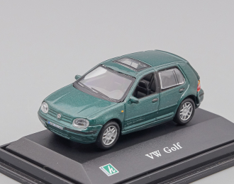 VOLKSWAGEN Golf, green