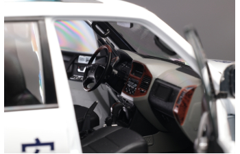 MITSUBISHI Pajero V73 *China Police*, white