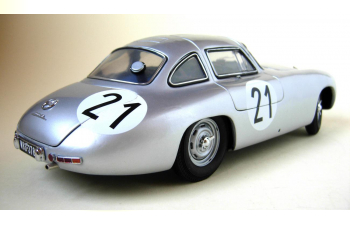 MERCEDES-BENZ 300 SL No 21 Winner Le Mans, Lang/Riess (1952)