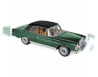 MERCEDES-BENZ 280SE 3.5 (W111) Cabriolet 1969 Green Metallic