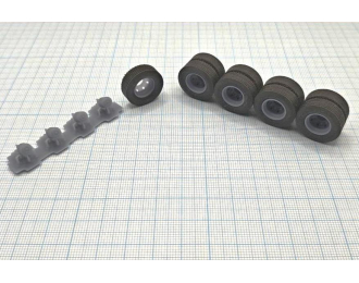 Комплект колес (диски+резина) для грузовых прицепов, в размере 265/70 19,5