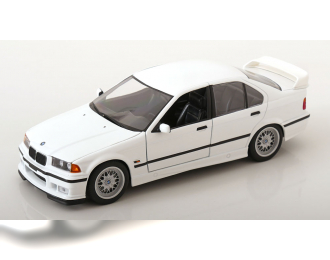 BMW 318is E36 Saloon, white